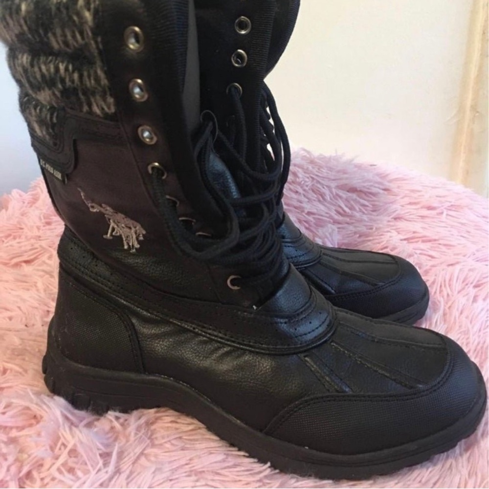 US POLO ASSN WOMEN BOOTS SIZE 6.5M‎